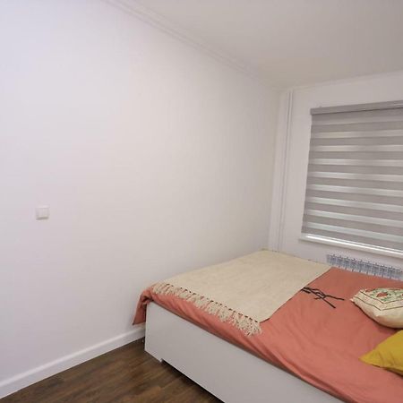 Luxury 2 Bedrooms Apartment Walking Distance From Gur-Emir Szamarkand Kültér fotó