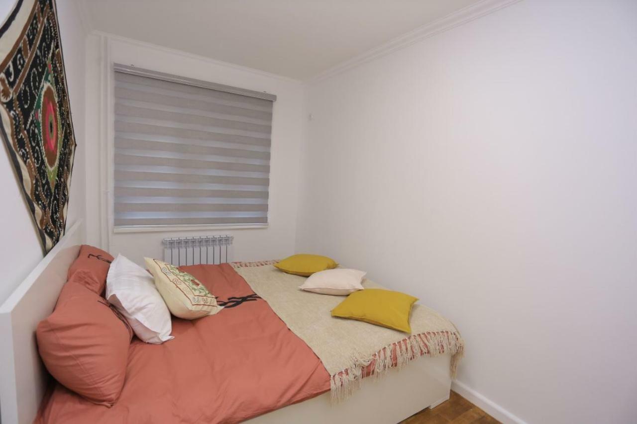 Luxury 2 Bedrooms Apartment Walking Distance From Gur-Emir Szamarkand Kültér fotó
