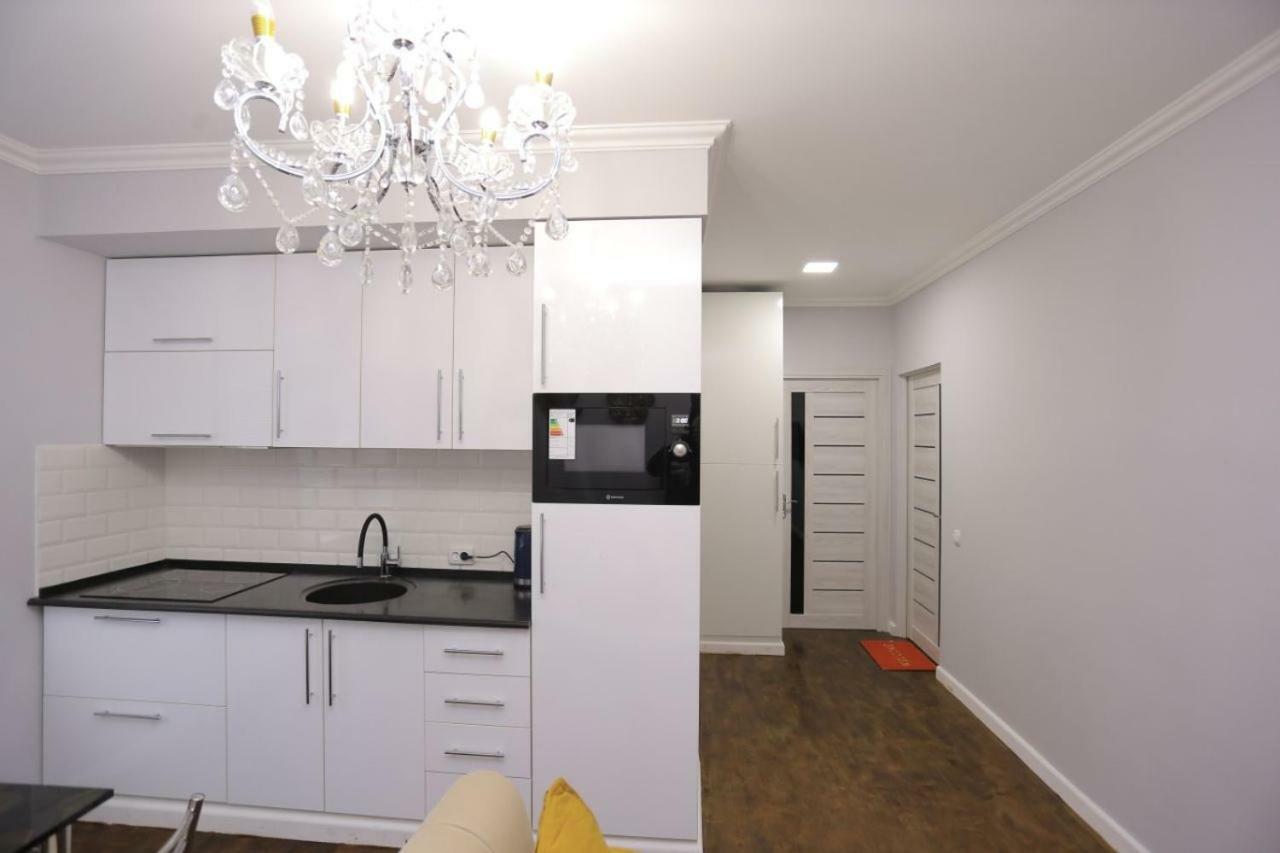 Luxury 2 Bedrooms Apartment Walking Distance From Gur-Emir Szamarkand Kültér fotó