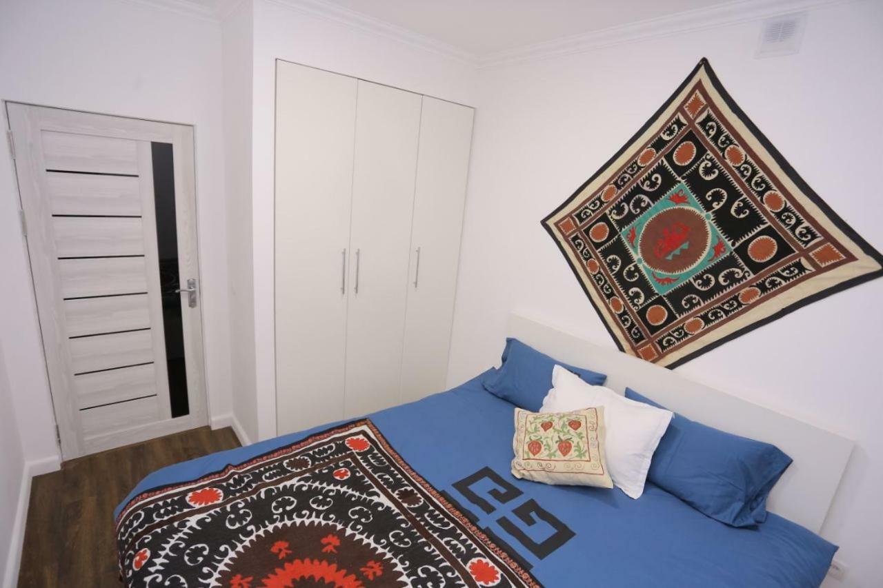 Luxury 2 Bedrooms Apartment Walking Distance From Gur-Emir Szamarkand Kültér fotó